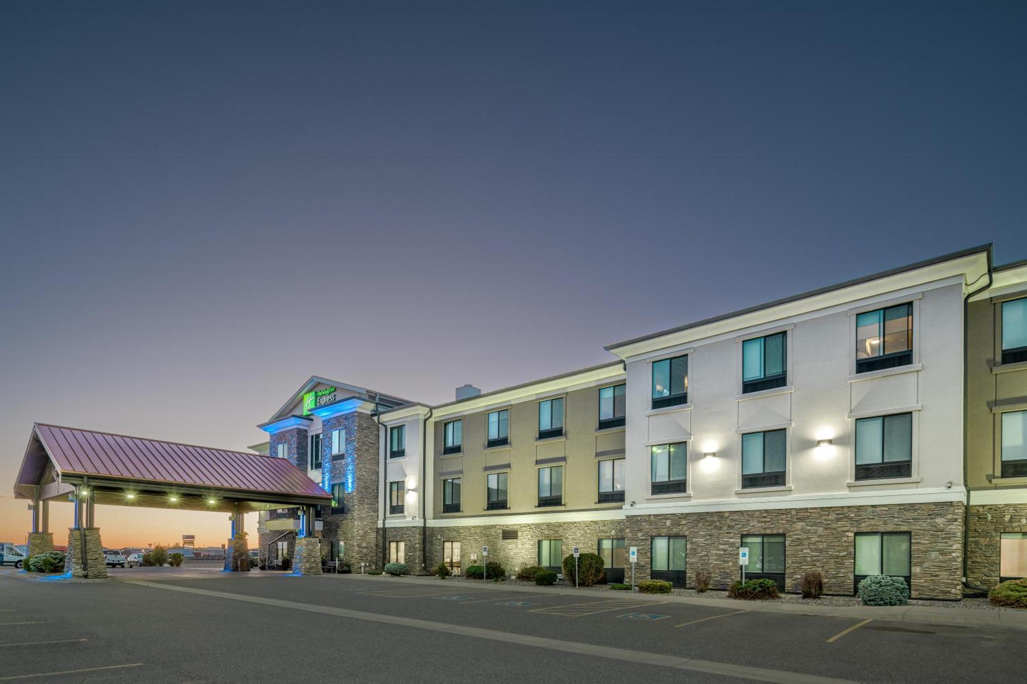 Holiday Inn Express Belgrade-Bozeman Area By Ihg Экстерьер фото